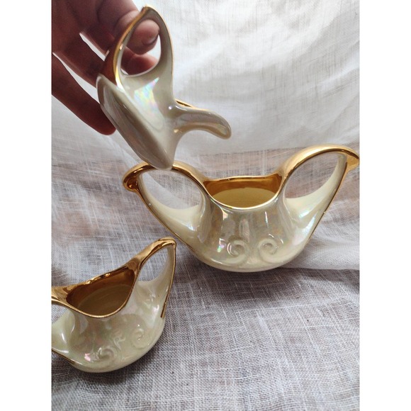 1960s Pearl China Co. Pearlescent Cream & Sugar Set - Picture 6 of 6